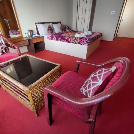Hotel Rudra Bhawan ダージリン エクステリア 写真