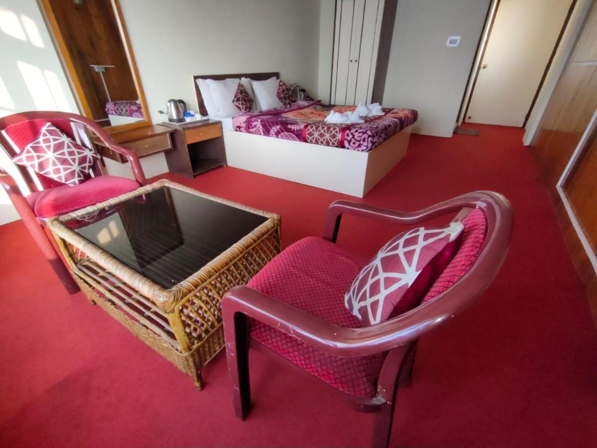 Hotel Rudra Bhawan ダージリン エクステリア 写真