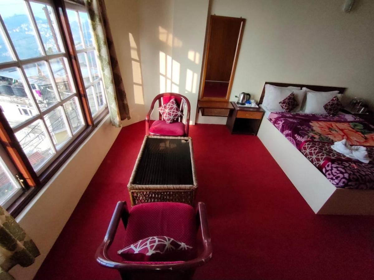 Hotel Rudra Bhawan ダージリン エクステリア 写真