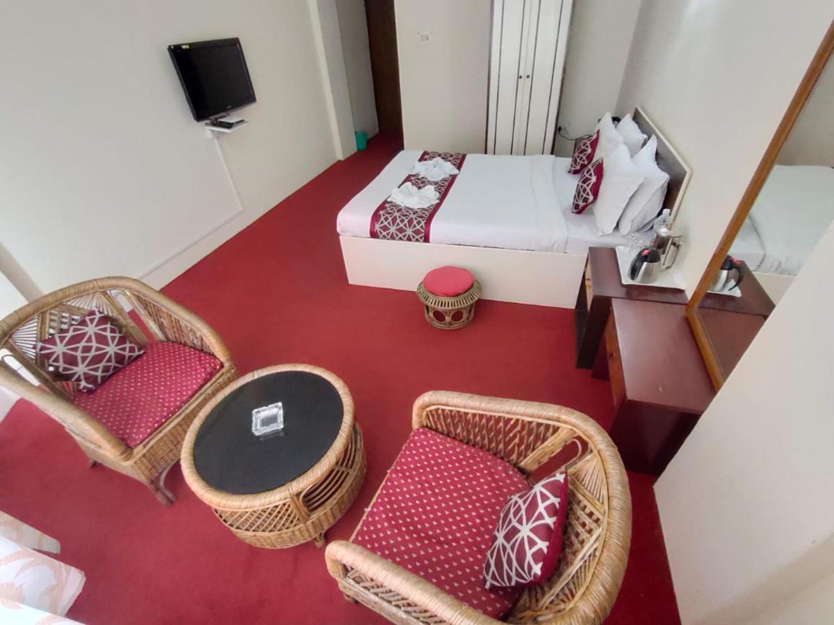 Hotel Rudra Bhawan ダージリン エクステリア 写真